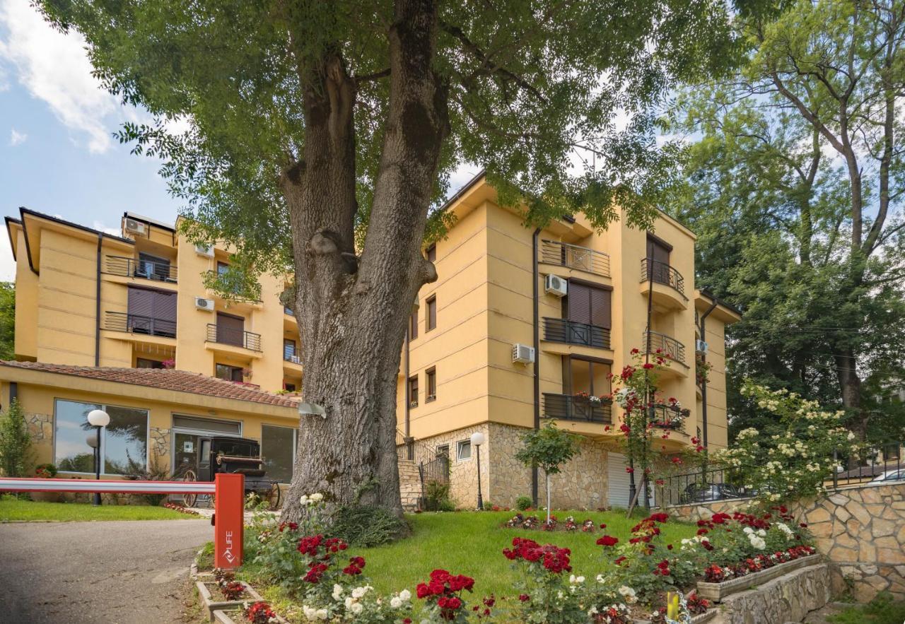 Apartman Modena Lux Vrnjačka Banja Esterno foto