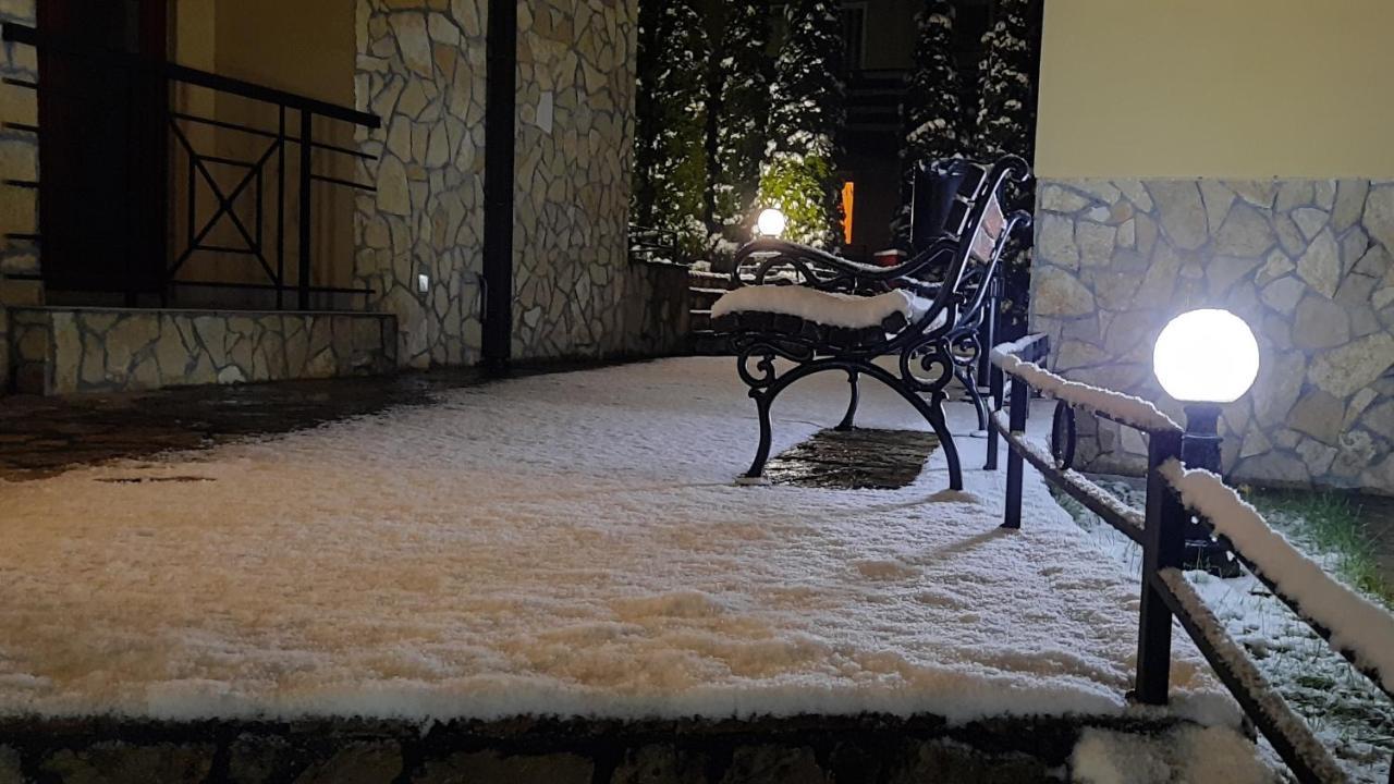 Apartman Modena Lux Vrnjačka Banja Esterno foto